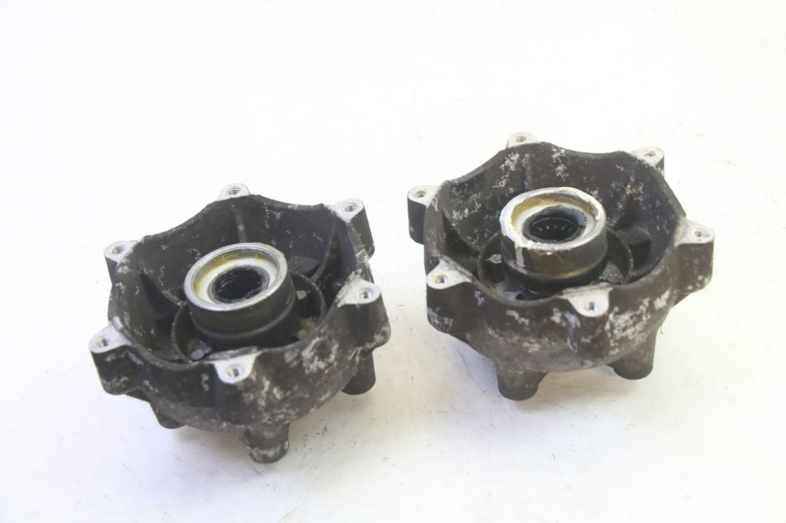 photo de VOORWIELNAAF PIAGGIO MP3 RL 250 (2006 - 2010) - Detail van het onderdeel