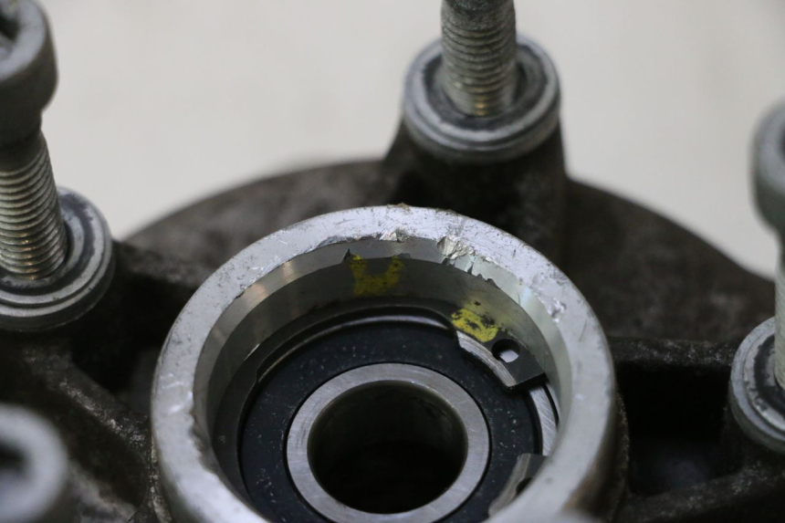 photo de VOORWIELNAAF PIAGGIO MP3 500 (2011 - 2015) - Technische close-up