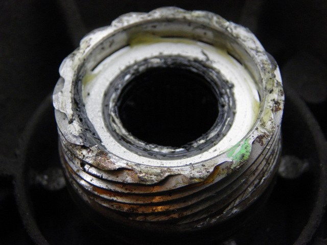 photo de VOORWIELNAAF PIAGGIO MP3 RL 125 (2006 - 2014) - Technische close-up
