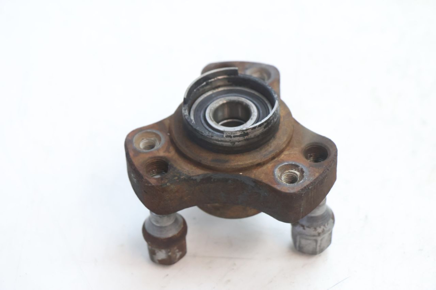 photo de VOORWIELNAAF PEUGEOT SPEEDFIGHT LC 50 (1996 - 2002) - Detail van het onderdeel
