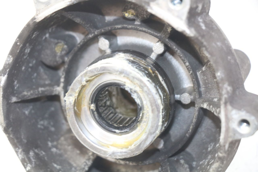 photo de VOORWIELNAAF PIAGGIO VESPA GTS IGET ABS 125 (2017 - 2023) - Technische close-up