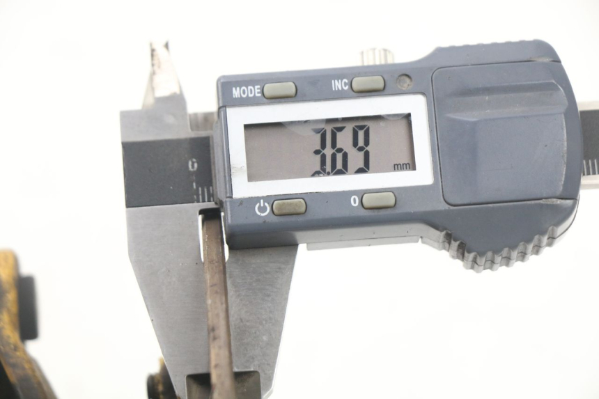 photo de VOORWIELNAAF SHINERAY XY150STE 150 - Zoom op gebruiksstaat