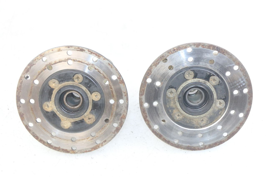 photo de VOORWIELNAAF SHINERAY XY250 STXE 250 (2006 - 2012) - Hoofdaanzicht