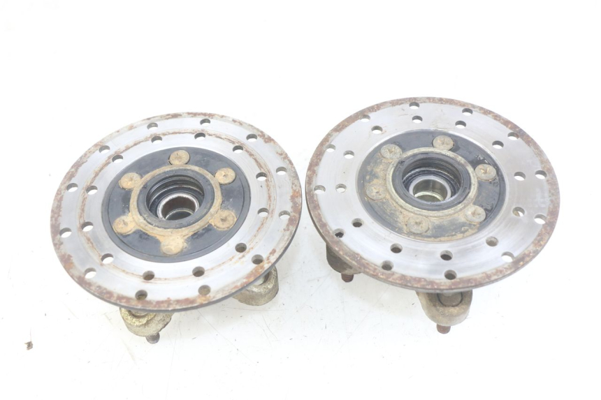 photo de VOORWIELNAAF SHINERAY XY250 STXE 250 (2006 - 2012) - Kenmerkende details