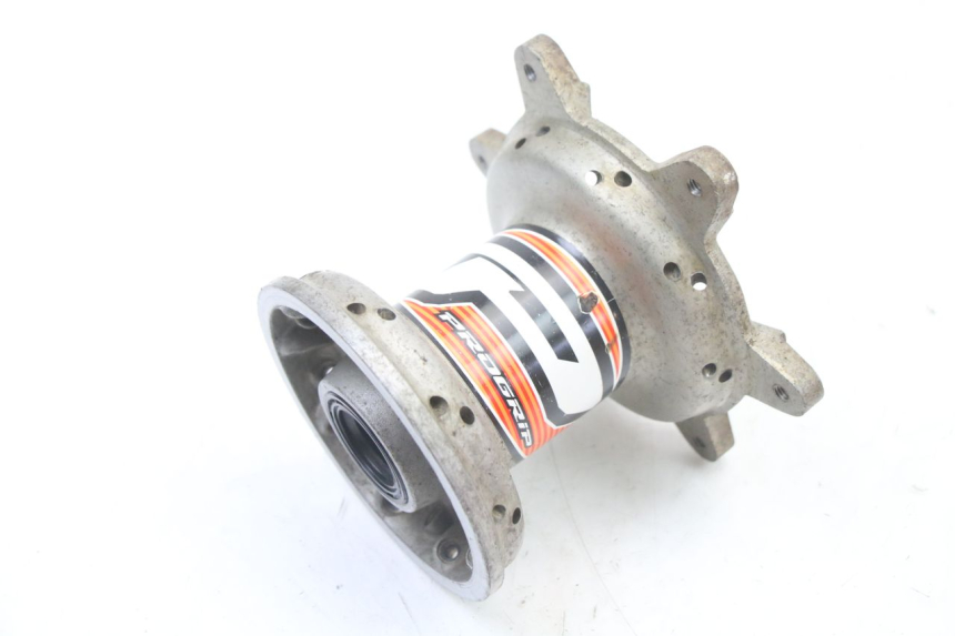 photo de VOORWIELNAAF YAMAHA YZ 125 (2006 - 2016) - Hoofdaanzicht