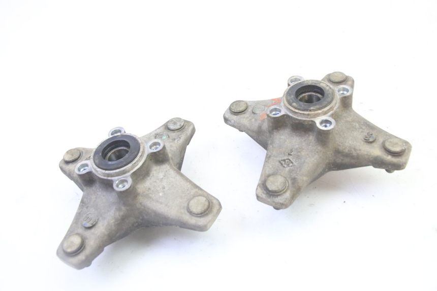 photo de VOORWIELNAAF YAMAHA YFM R RAPTOR 250 (2008 - 2014) - Andere kijkhoek