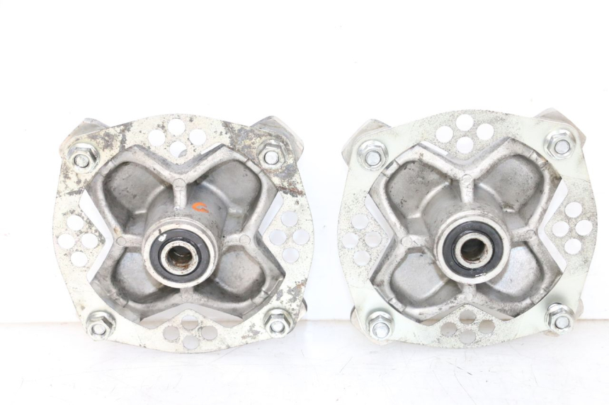 photo de VOORWIELNAAF YAMAHA YFM R RAPTOR 250 (2008 - 2014) - Hoofdaanzicht