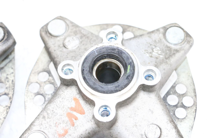 photo de VOORWIELNAAF YAMAHA YFM R RAPTOR 250 (2008 - 2014) - Zoom op gebruiksstaat