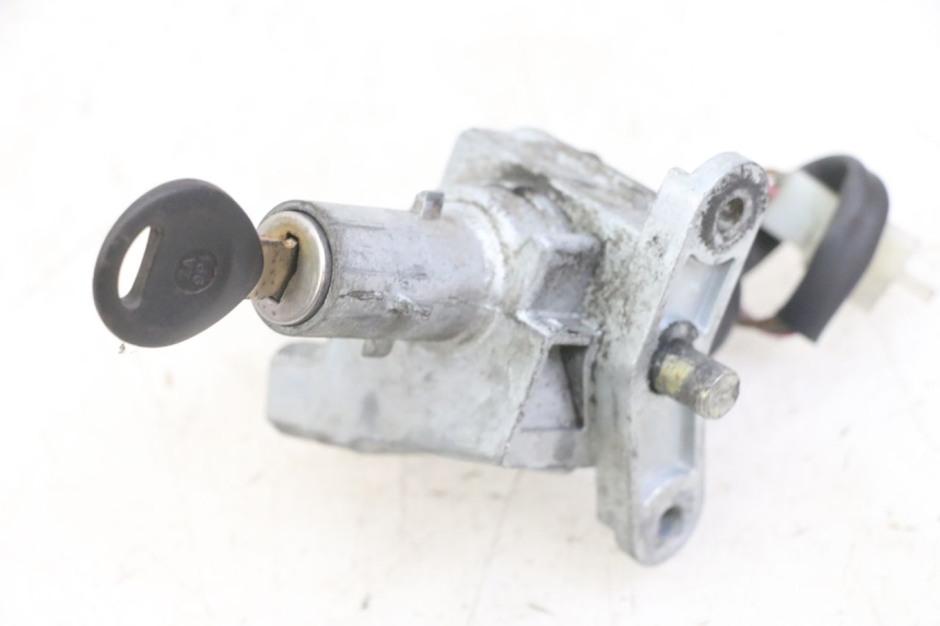 photo de CONTACTSLOT MBK BOOSTER SPIRIT NAKED 50 (2004 - 2017) - Detail van het onderdeel