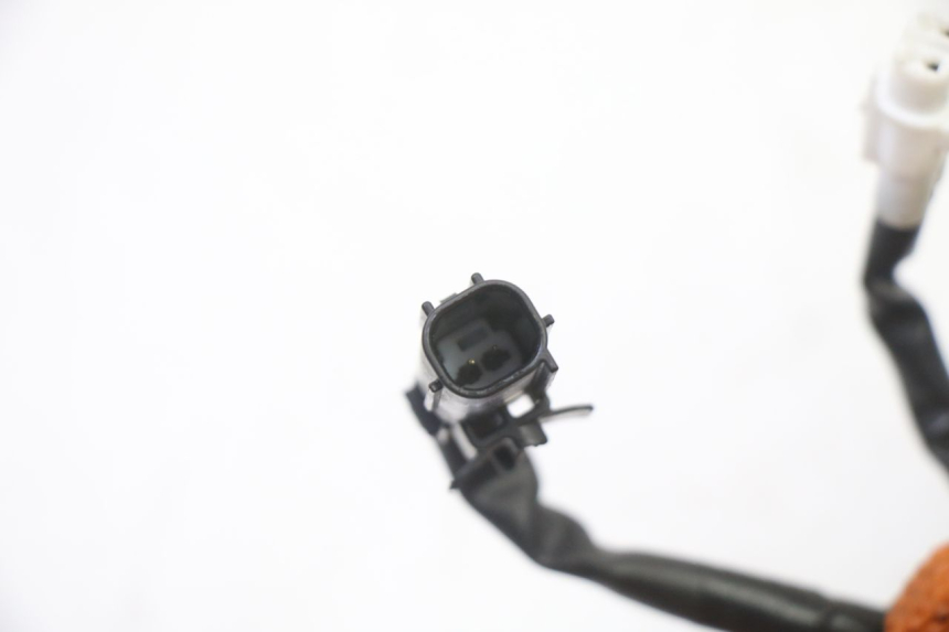 photo de CONTACTSLOT PIAGGIO MP3 HPE 310 (2024 - 2025) - Zoom op gebruiksstaat