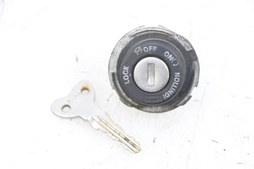 photo de CONTACTSLOT PIAGGIO NEW TYPHOON 50 (2018 - 2021) - Hoofdaanzicht