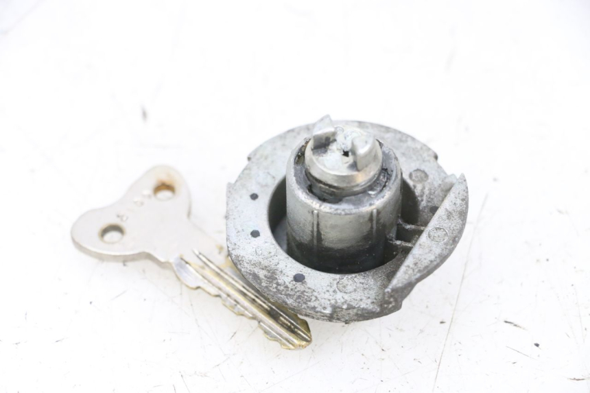 photo de CONTACTSLOT PIAGGIO NEW TYPHOON 50 (2018 - 2021) - Andere kijkhoek