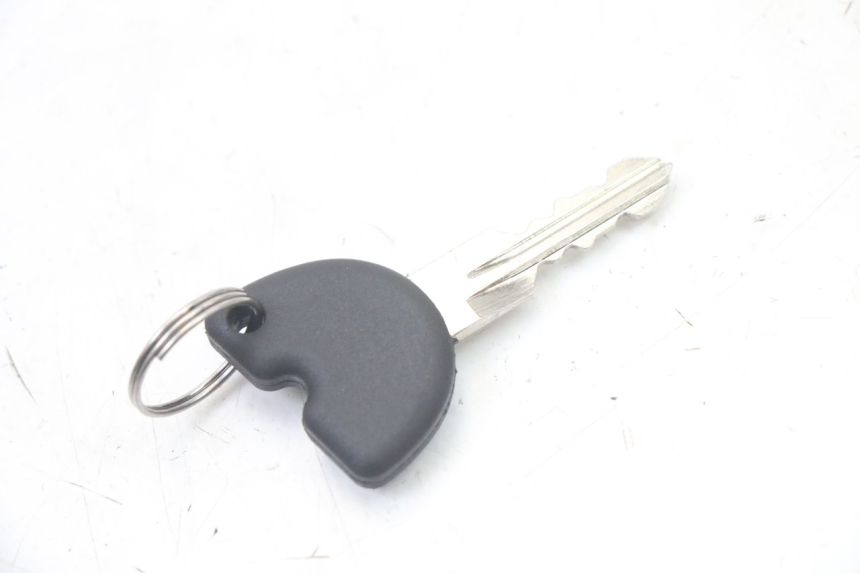 photo de CONTACTSLOT PIAGGIO ZIP 4T 50 (2018 - 2020) - Bevestigingspunten