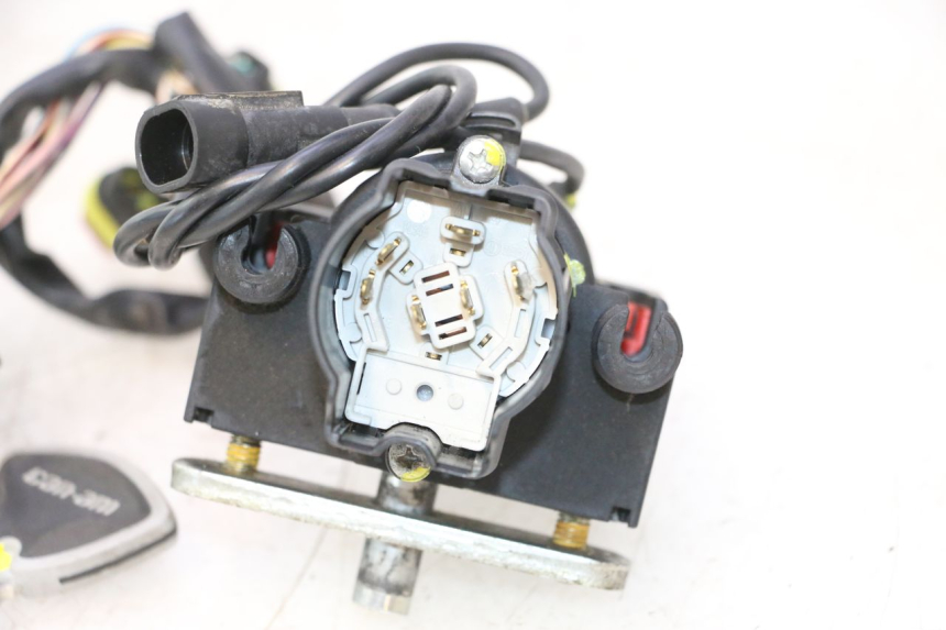 photo de NEIMAN CAN-AM SPYDER RS 1000 (2008 - 2012) - Kenmerkende details