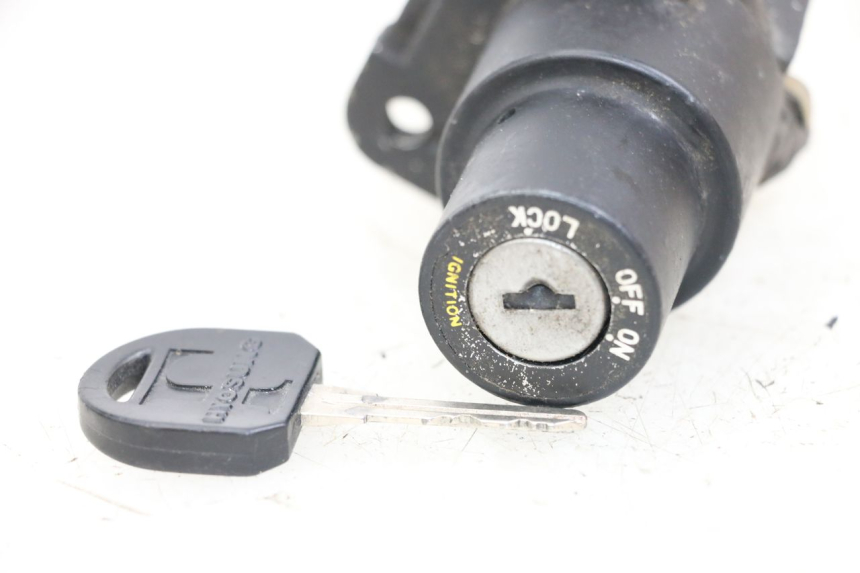 photo de CONTACTSLOT HYOSUNG XRX 125 (2000 - 2008) - Zoom op gebruiksstaat