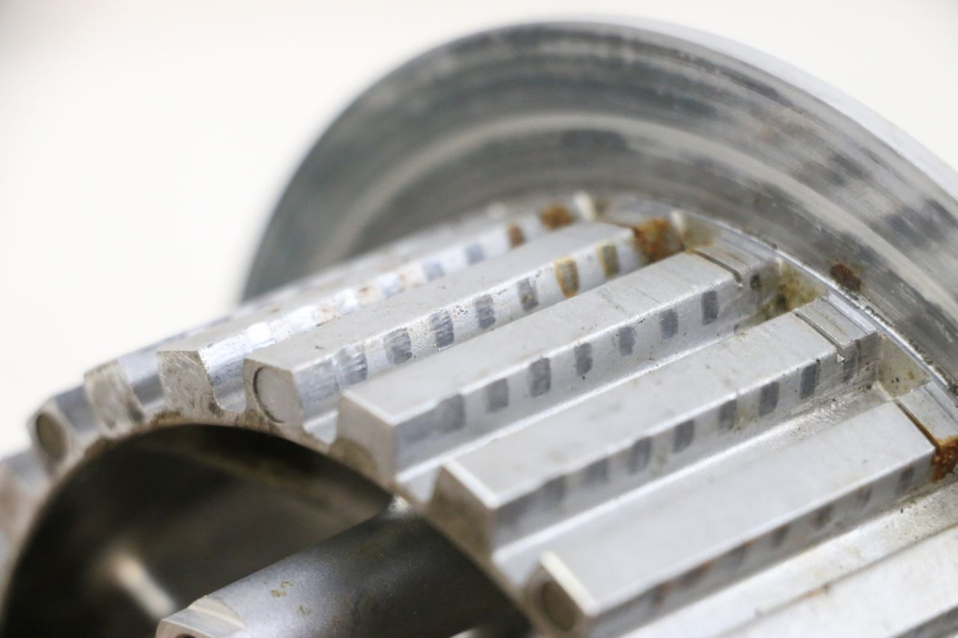 photo de KOPPELINGNUTTEN YAMAHA FJR ABS 1300 (2006 - 2012) - Andere kijkhoek