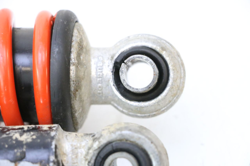 photo de PAAR ACHTERSTE SCHOKDEMPERS PEUGEOT 103 SPX CLIP 50 (1989 - 1992) - Gecontroleerd onderdeel