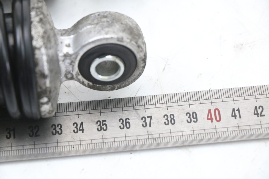 photo de SET ACHTERSCHOKDEMPERS SUZUKI BURGMAN 125 (2007 - 2014) - Zoom op gebruiksstaat