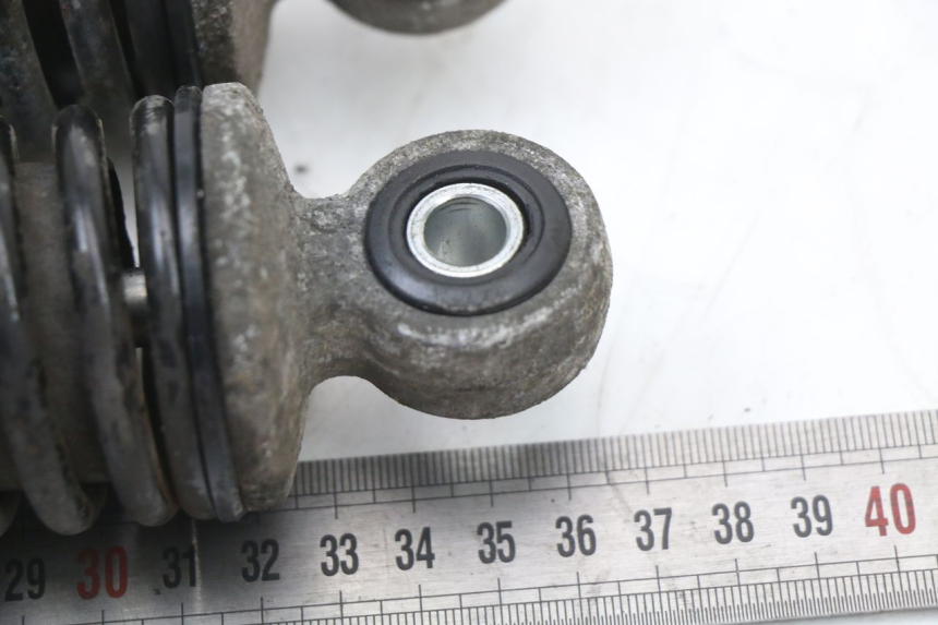 photo de SET ACHTERSCHOKDEMPERS SUZUKI BURGMAN 125 (2007 - 2014) - Andere kijkhoek