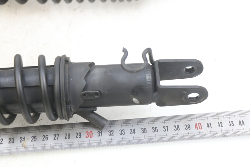 photo de SET ACHTERSCHOKDEMPERS KYMCO DOWNTOWN ABS 125 (2015 - 2017) - Detail van het onderdeel