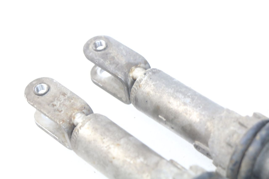 photo de SET ACHTERSCHOKDEMPERS SYM GTS EFI ABS 125 (2012 - 2016) - Technische close-up