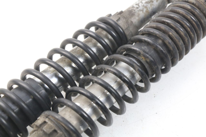 photo de SET ACHTERSCHOKDEMPERS SYM JOYMAX 250 (2013 - 2017) - Detail van het onderdeel