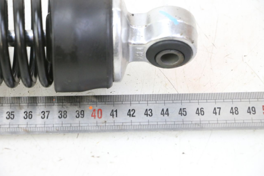 photo de SET ACHTERSCHOKDEMPERS PIAGGIO MP3 HPE 310 (2024 - 2025) - Detail van het onderdeel