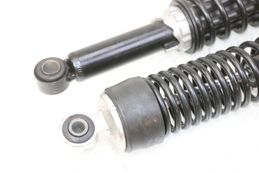 photo de SET ACHTERSCHOKDEMPERS PIAGGIO MP3 HPE 310 (2024 - 2025) - Markeringen en referenties