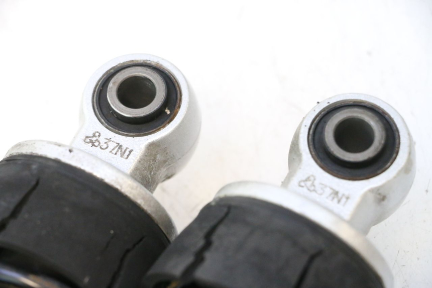photo de SET ACHTERSCHOKDEMPERS PIAGGIO MP3 500 (2011 - 2015) - Andere kijkhoek