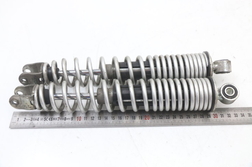 photo de SET ACHTERSCHOKDEMPERS HONDA PCX (JF28) 125 (2009 - 2011) - Detail van het onderdeel