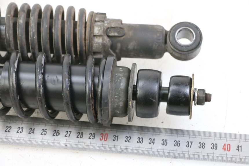 photo de SET ACHTERSCHOKDEMPERS PIAGGIO VESPA GRANTURISMO 200 (2004 - 2005) - Detail van het onderdeel