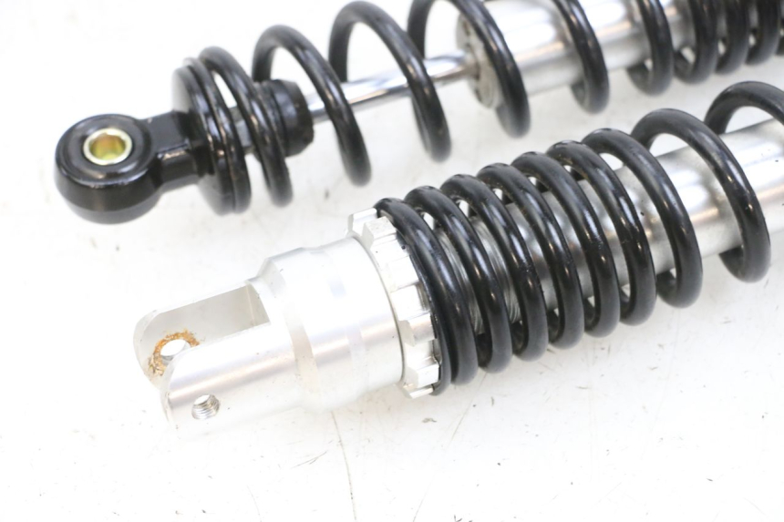 photo de SET ACHTERSCHOKDEMPERS EFUN PUSA 1 - Bevestigingspunten