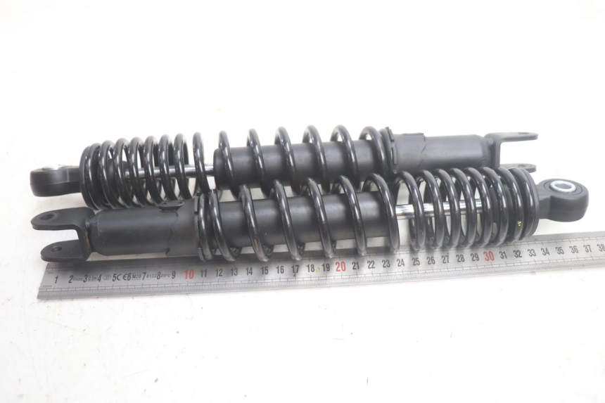 photo de PAAR ACHTERSTE SCHOKDEMPERS JM MOTORS R-MAX TECH 50 (2024 - 2026) - Zoom op componenten