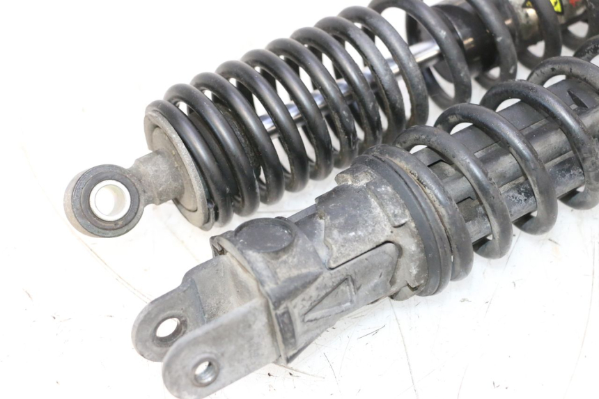 photo de SET ACHTERSCHOKDEMPERS PEUGEOT SATELIS COMPRESSOR K15 125 (2006 - 2009) - Productaanzicht