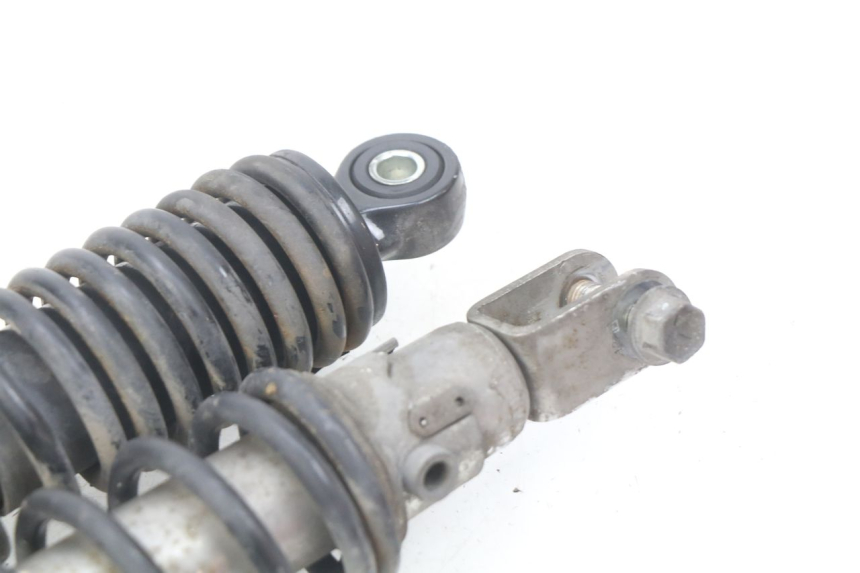 photo de SET ACHTERSCHOKDEMPERS SUZUKI SIXTEEN 125 (2008 - 2010) - Technische close-up