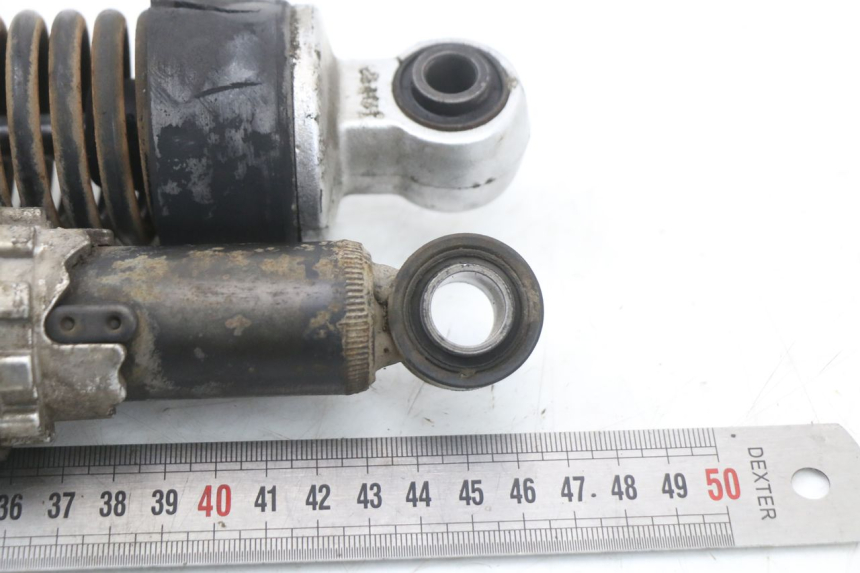 photo de SET ACHTERSTE SCHOKDEMPERS PIAGGIO X10 125 (2012 - 2017) - Zoom op gebruiksstaat