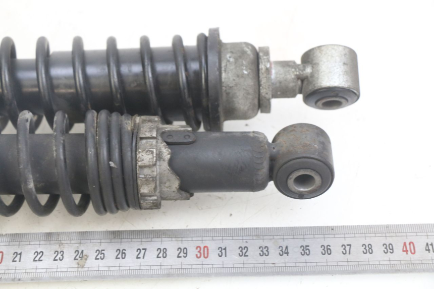 photo de SET ACHTERSCHOKDEMPERS PIAGGIO X8 125 (2004 - 2007) - Detail van het onderdeel