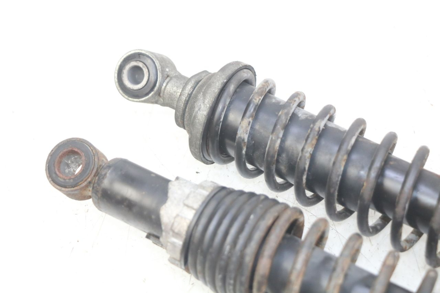 photo de SET ACHTERSCHOKDEMPERS PIAGGIO X9 125 (2000 - 2003) - Bevestigingspunten