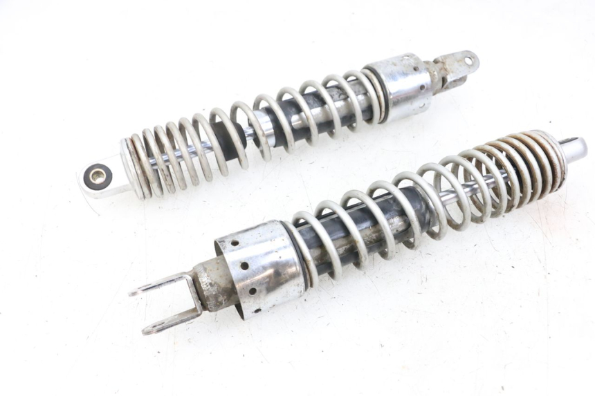 photo de SET ACHTERSCHOKDEMPERS KYMCO XCITING 250 (2006 - 2009) - Bevestigingspunten