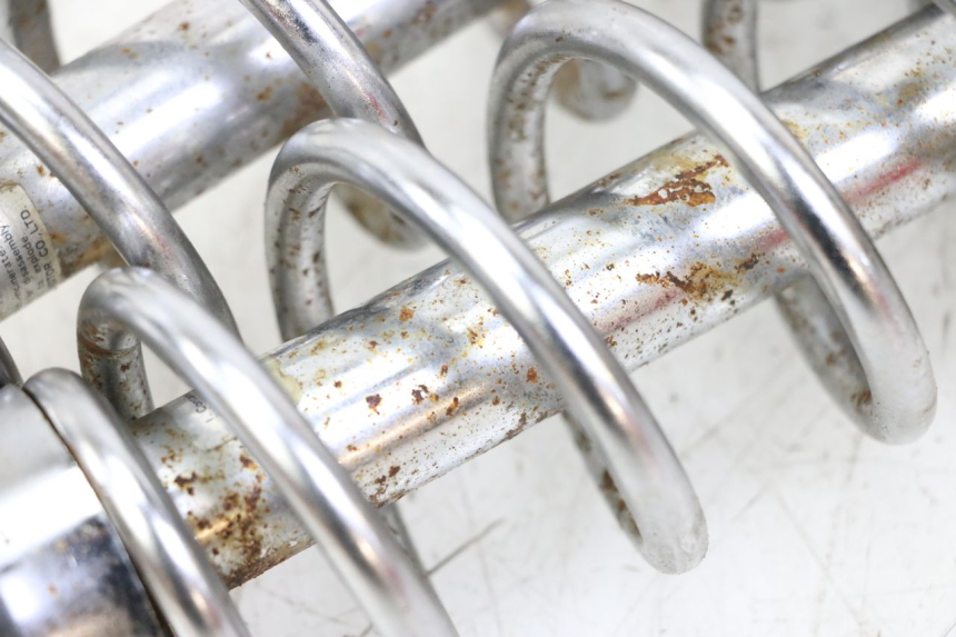 photo de SET ACHTERSTE SCHOKDEMPERS YAMAHA XV VIRAGO 535 (1988 - 2004) - Kenmerkende details