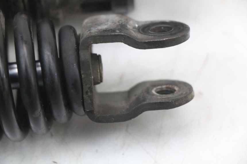 photo de SET ACHTERSCHOKDEMPERS YAMAHA YP MAJESTY 125 (2002 - 2006) - Kenmerkende details