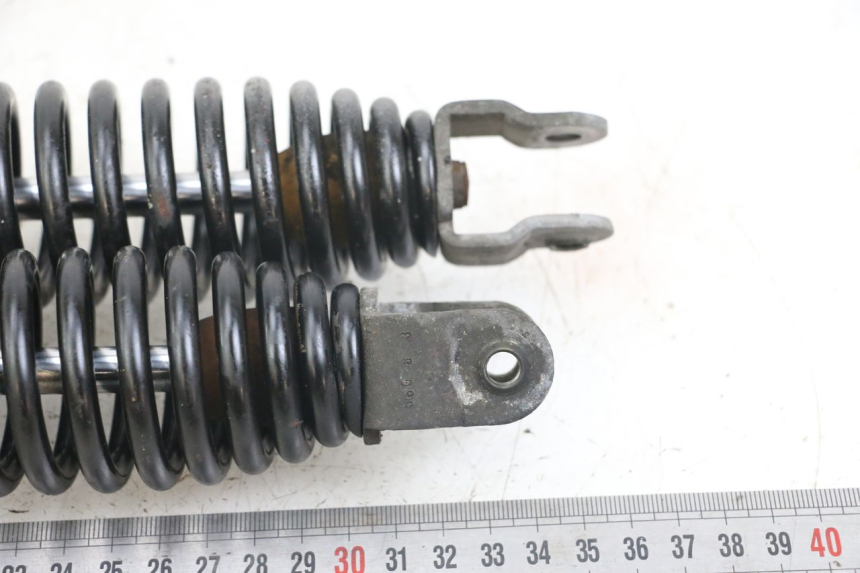 photo de SET ACHTERSCHOKDEMPERS YAMAHA YP MAJESTY 125 (2002 - 2006) - Detail van het onderdeel