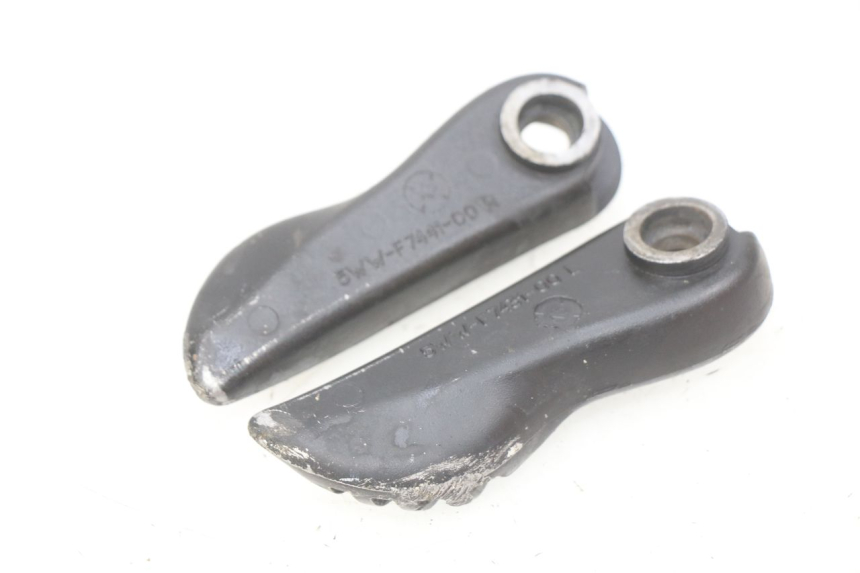 photo de SET ACHTERSTE VOETSTEUNEN MBK BOOSTER SPIRIT 50 (2004 - 2017) - Zoom op gebruiksstaat