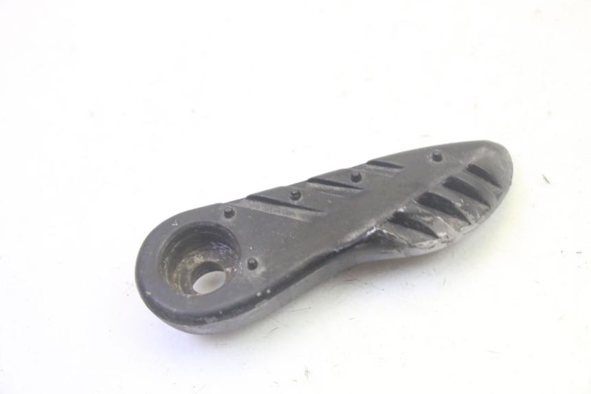 photo de SET ACHTERSTE VOETSTEUNEN MBK BOOSTER SPIRIT 50 (2004 - 2017) - Andere kijkhoek