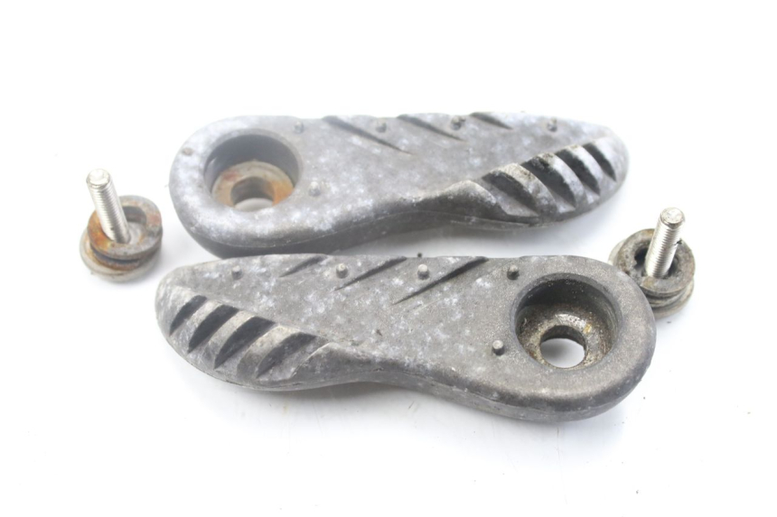 photo de SET ACHTERSTE VOETSTEUNEN YAMAHA BW'S EASY 50 (2013 - 2016) - Technische close-up