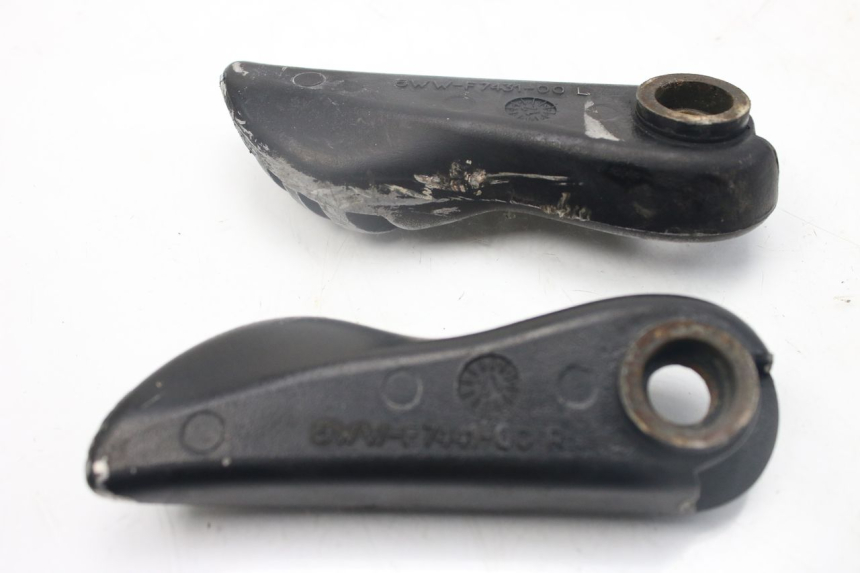 photo de SET ACHTERSTE VOETSTEUNEN YAMAHA BW'S EASY 50 (2013 - 2016) - Andere kijkhoek