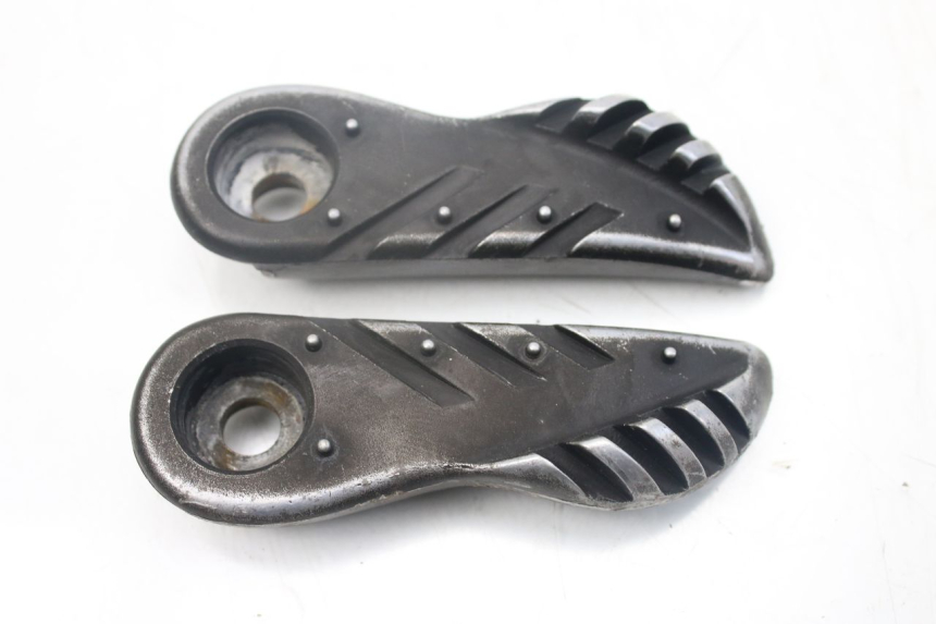 photo de SET ACHTERSTE VOETSTEUNEN YAMAHA BW'S EASY 50 (2013 - 2016) - Bevestigingspunten