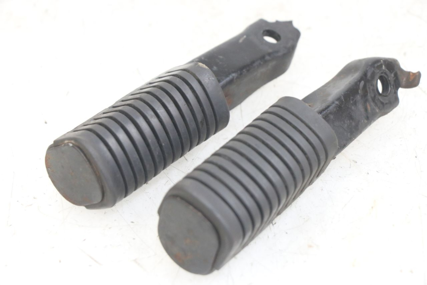 photo de SET ACHTERSTE VOETSTEUNEN HONDA CA REBEL 125 (1995 - 2001) - Hoofdaanzicht