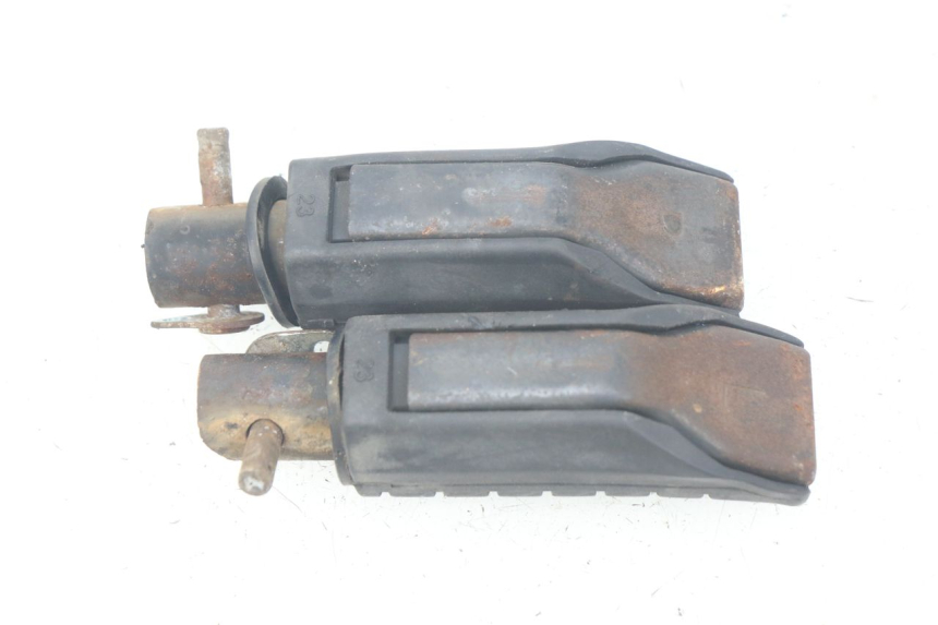 photo de SET ACHTERSTE VOETSTEUNEN HONDA CBR R 125 (2003 - 2006) - Technische close-up