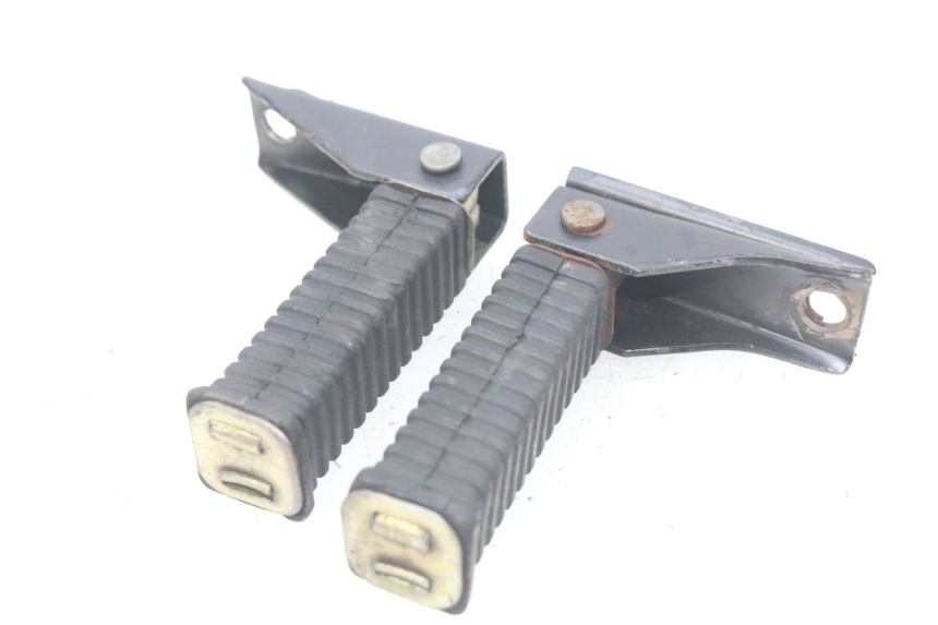 photo de SET ACHTERSTE VOETSTEUNEN TNT MOTOR CITY 50 (2007 - 2018) - Andere kijkhoek